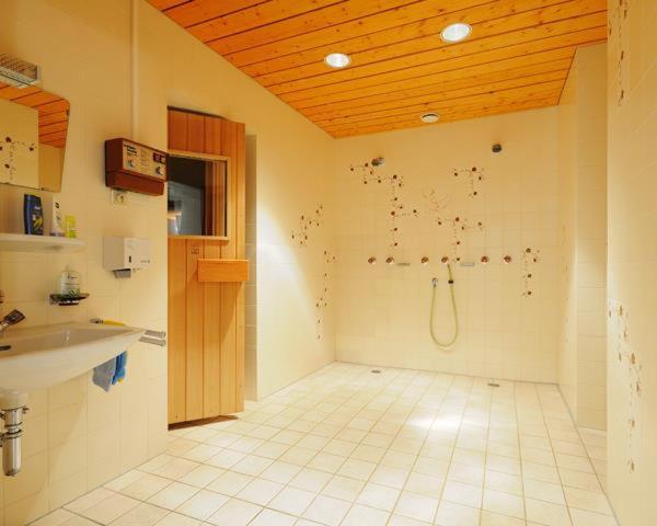 布兰德Haus Raetikon公寓 外观 照片